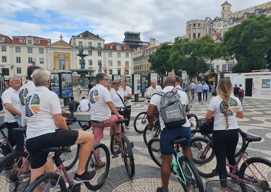 Business Data Challengers teamuitje op fietsen