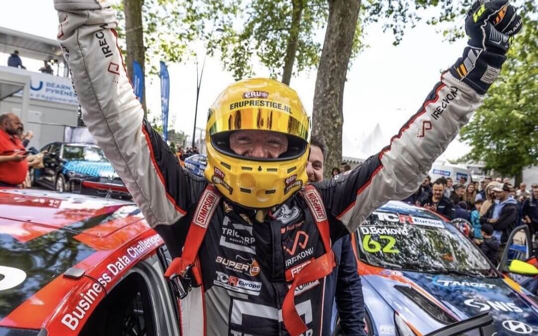 Gefeliciteerd Tom Coronel met de geweldige prestatie!